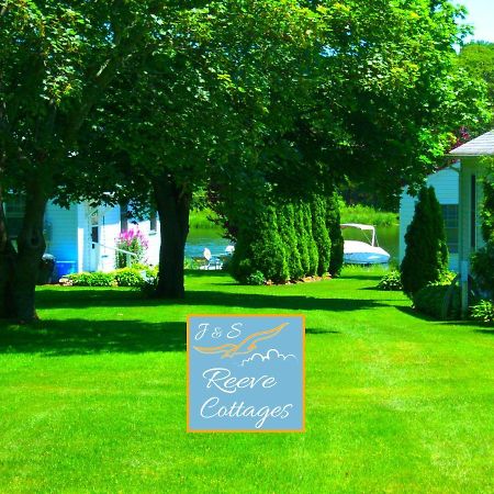 Premier Waterfront Cottage 2 リバーヘッド エクステリア 写真