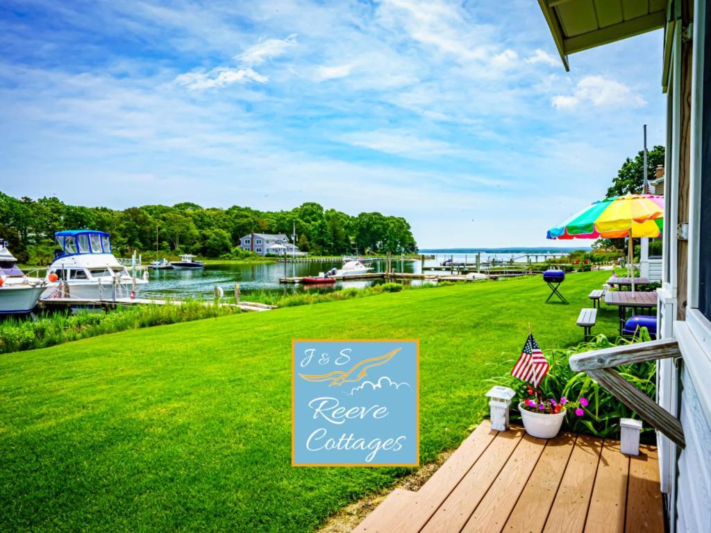 Premier Waterfront Cottage 2 リバーヘッド エクステリア 写真