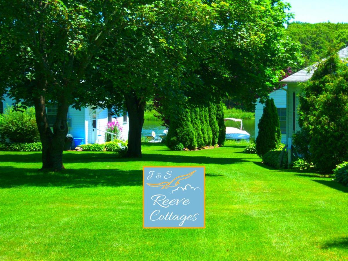 Premier Waterfront Cottage 2 リバーヘッド エクステリア 写真